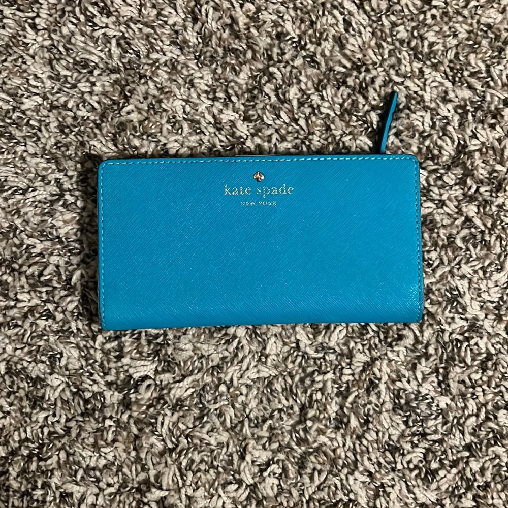 KATE SPADE Large Slim Bifold Wallet